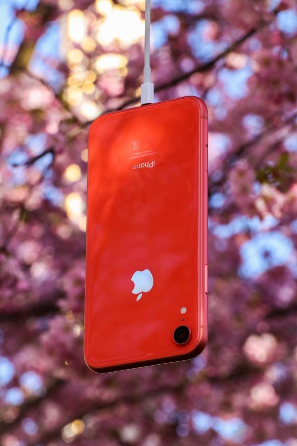 Iphone red